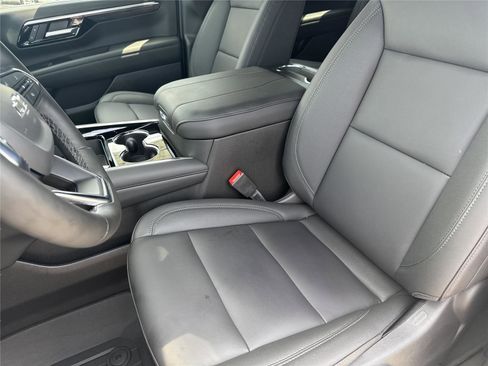 New 2026 Chevrolet Tahoe Z71 AWD/4WD image 37