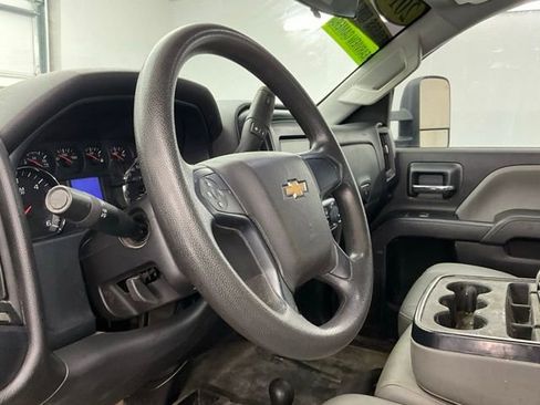 Used 2017 Chevrolet Silverado 2500 W/T w/ WT Convenience Package image 11