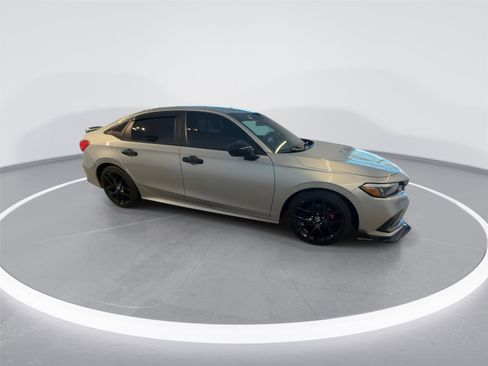 Used 2024 Honda Civic Sport image 8