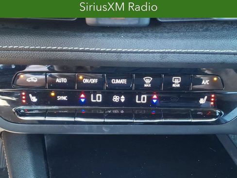 Certified 2021 Buick Envision Preferred FWD image 21