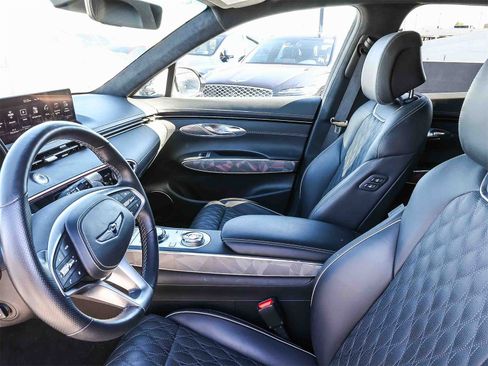 Used 2025 Genesis GV70 3.5T Sport w/ Sport Advanced Package image 20