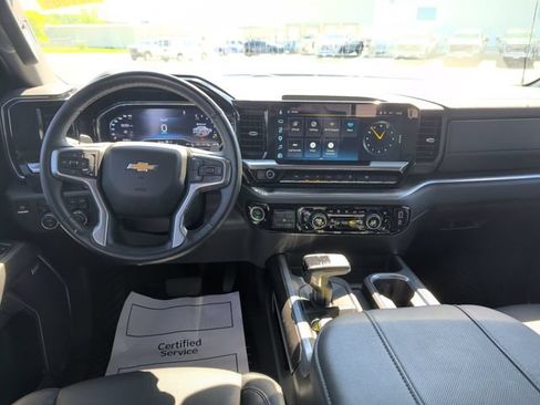 Used 2025 Chevrolet Silverado 1500 LTZ w/ LTZ Premium Package AWD/4WD image 15