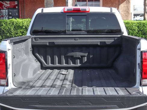 Used 2023 Chevrolet Colorado Z71 w/ Advanced Trailering Package AWD/4WD image 8
