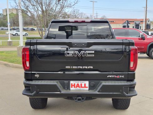 Certified 2024 GMC Sierra 1500 AT4X image 5