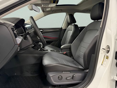 New 2025 Volkswagen Jetta SEL image 17