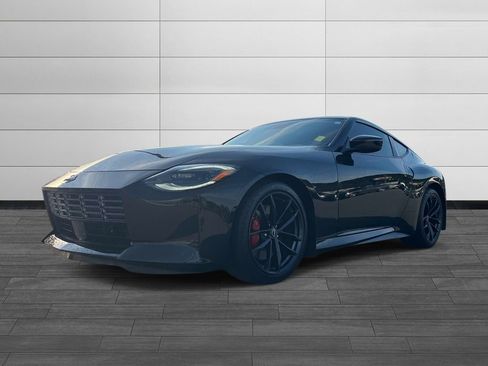 Used 2024 Nissan Z Performance w/ Floor Mat Package RWD image 7
