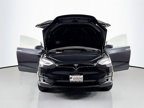Used 2017 Tesla Model X 100D image 25