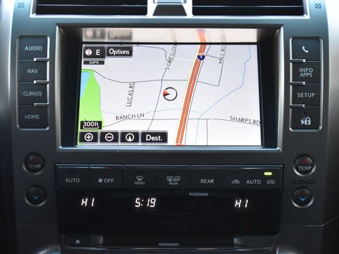 Used 2018 Lexus GX 460 image 23