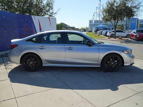 Used 2026 Honda Civic FWD Hybrid Sedan image 9