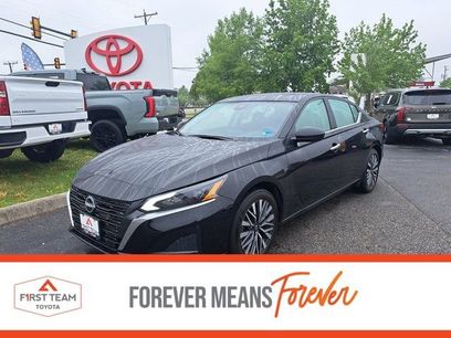 Used 2025 Nissan Altima 2.5 SV