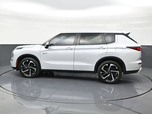 Used 2025 Mitsubishi Outlander Ralliart AWD/4WD image 2