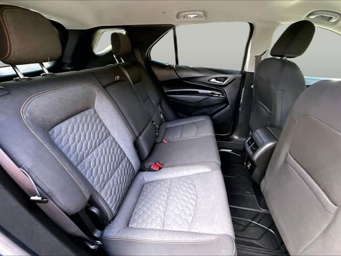 Used 2020 Chevrolet Equinox LT w/ Driver Convenience Package FWD image 20