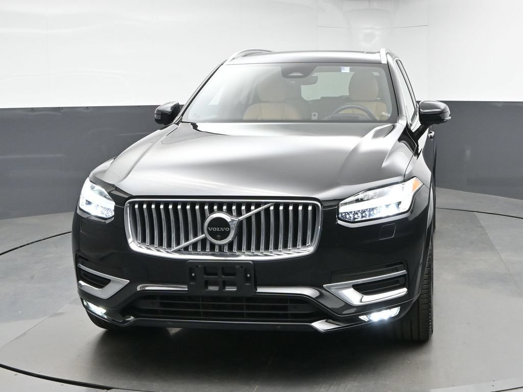 Used 2023 Volvo XC90 B6 Ultimate w/ Protection Package Premier AWD/4WD image 3