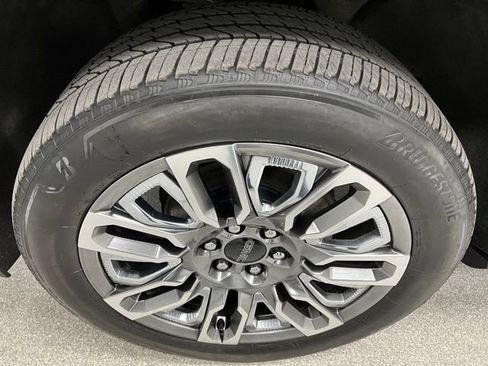 Used 2023 GMC Yukon XL Denali Ultimate w/ LPO, Floor Liner Package image 14