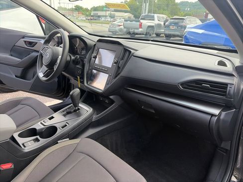 Used 2024 Subaru Impreza 2.0i AWD/4WD image 32