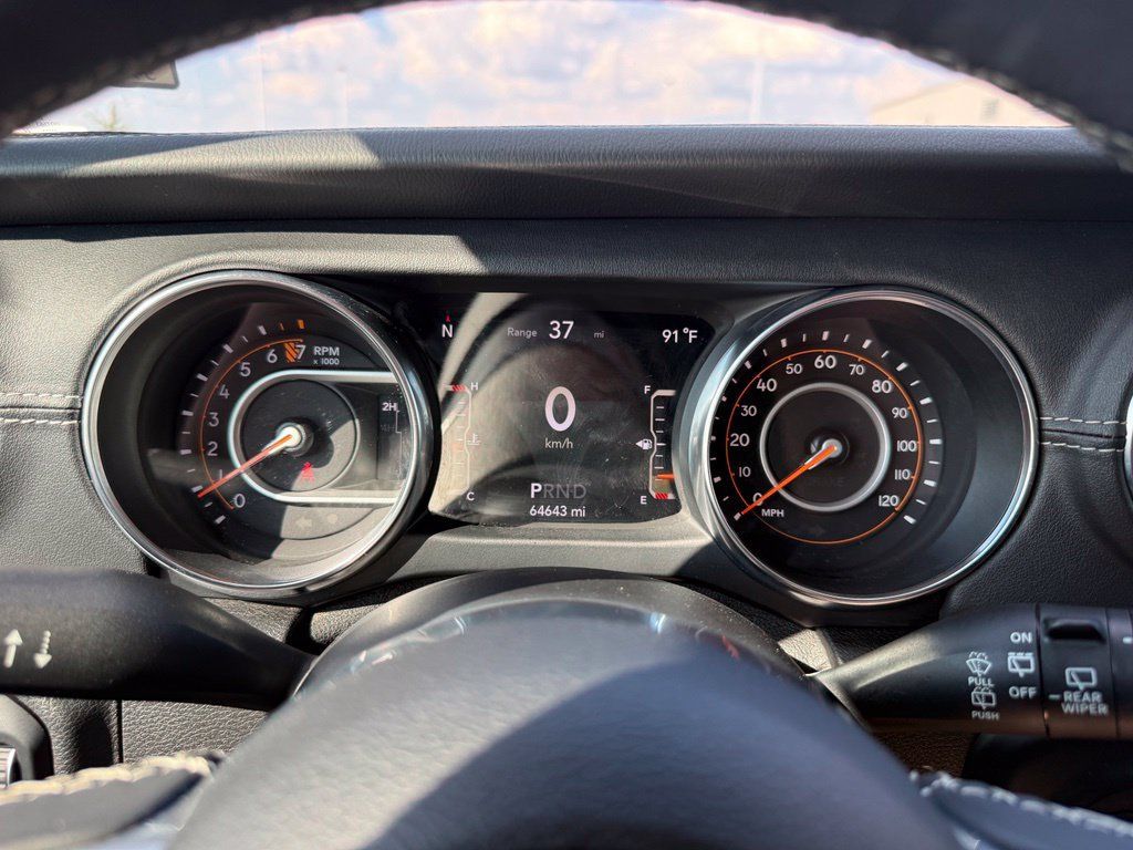 Used 2019 Jeep Wrangler Unlimited Sahara AWD/4WD image 23