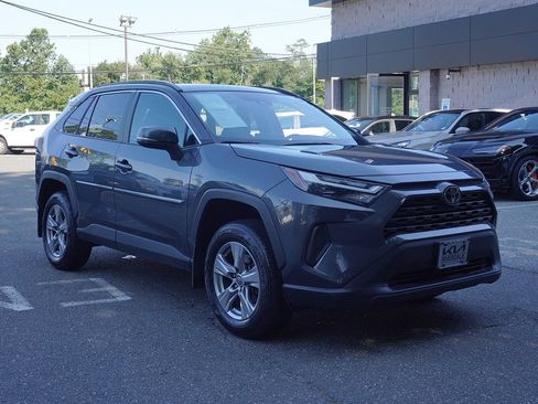 Used 2022 Toyota RAV4 XLE w/ Convenience Package AWD/4WD image 51