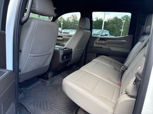 Used 2024 Chevrolet Silverado 1500 LT AWD/4WD image 17