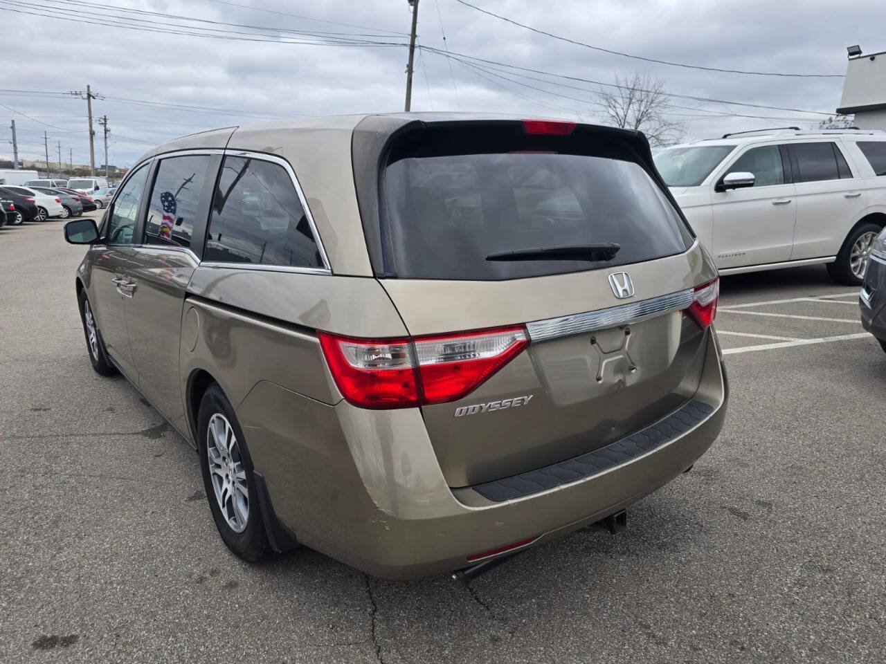Used 2011 Honda Odyssey EX image 3