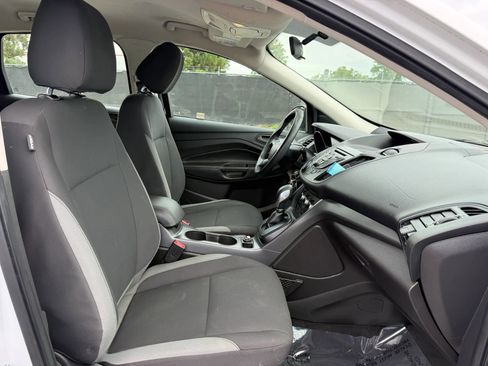 Used 2016 Ford Escape S FWD image 18
