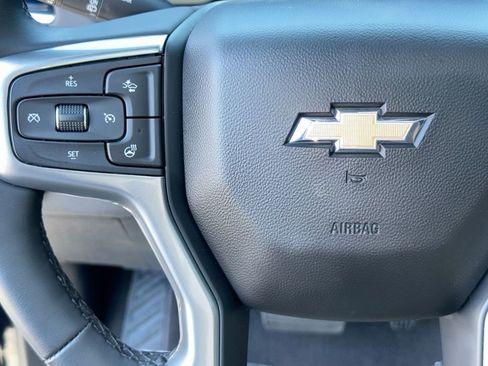 Used 2023 Chevrolet Tahoe Premier w/ Premium Package 2 AWD/4WD image 17