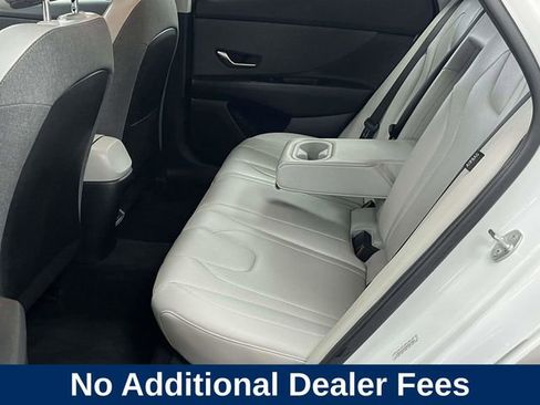 Used 2024 Hyundai Elantra Limited FWD image 18