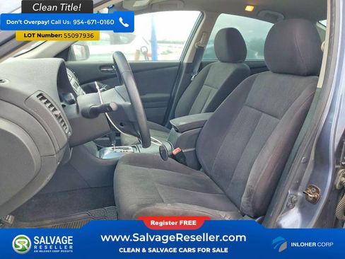 Used 2010 Nissan Altima Sedan FWD image 9