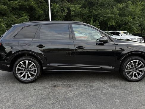 Used 2023 Audi Q7 2.0T Premium Plus w/ Premium Plus Package AWD/4WD image 19