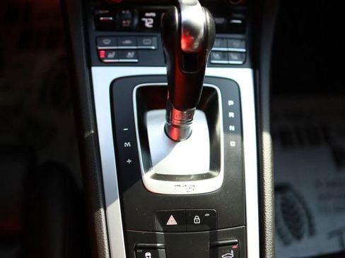 Used 2019 Porsche 718 Cayman RWD image 35