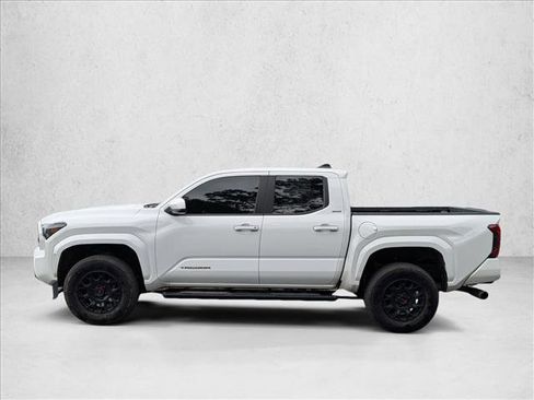 Used 2024 Toyota Tacoma SR5 RWD image 9