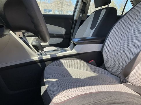 Used 2017 Chevrolet Equinox LS FWD image 23