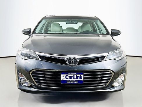 Used 2013 Toyota Avalon Limited image 2