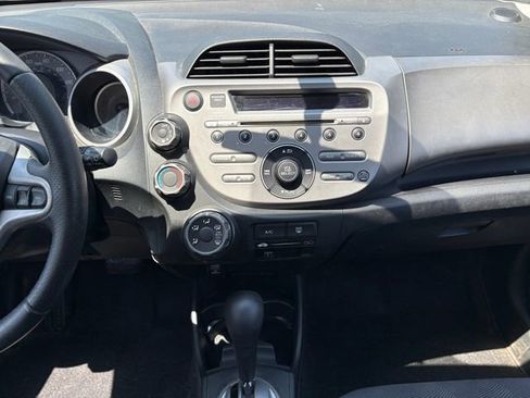 Used 2011 Honda Fit Sport image 11