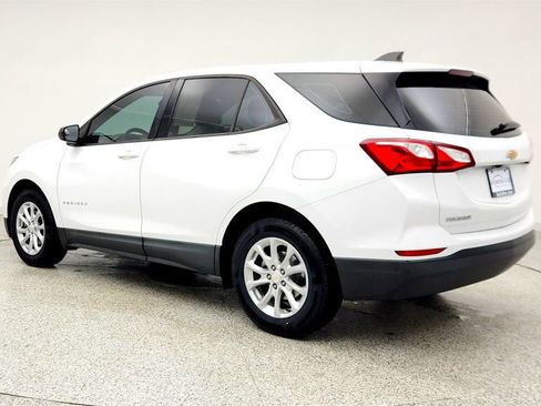 Used 2019 Chevrolet Equinox LS FWD image 7