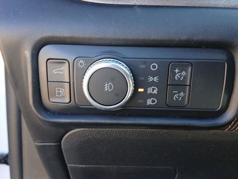 Used 2022 Ford Explorer Platinum w/ Technology Package image 10