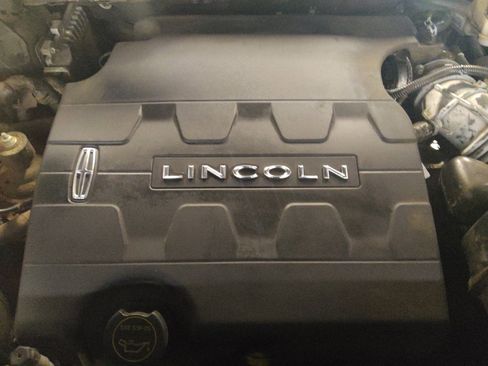 Used 2017 Lincoln MKX Select w/ Select Plus Package FWD image 30