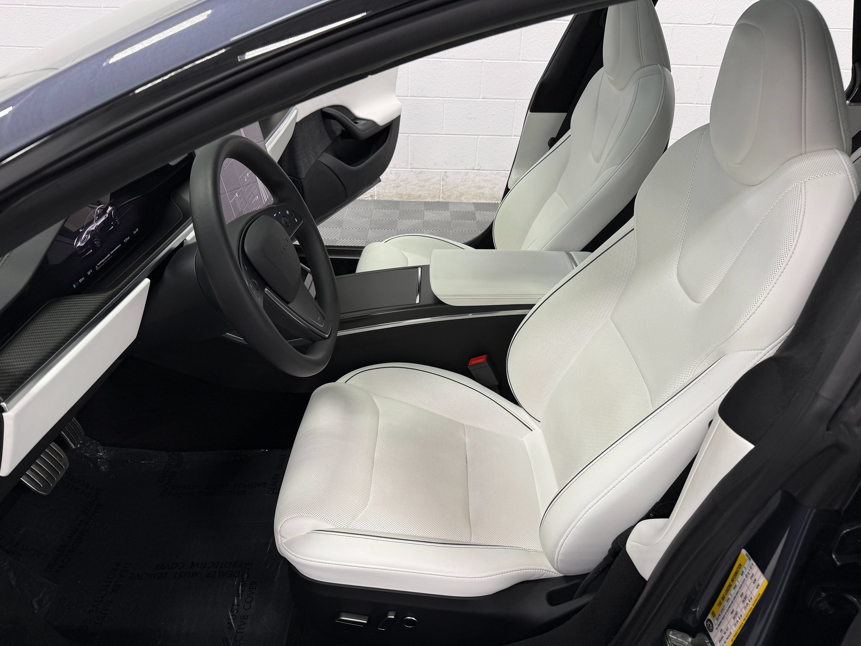Used 2023 Tesla Model S Plaid AWD/4WD image 20