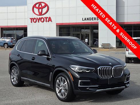 Used 2023 BMW X5 xDrive40i w/ Premium Package image 1