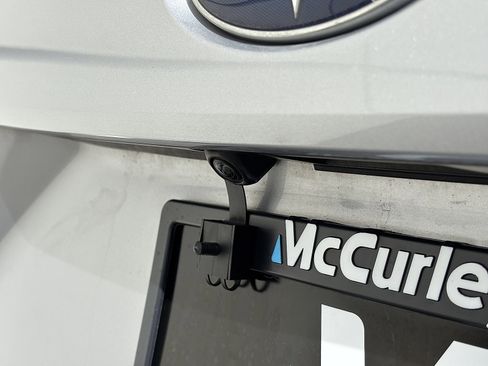 Used 2024 Subaru Crosstrek 2.0i Premium image 5