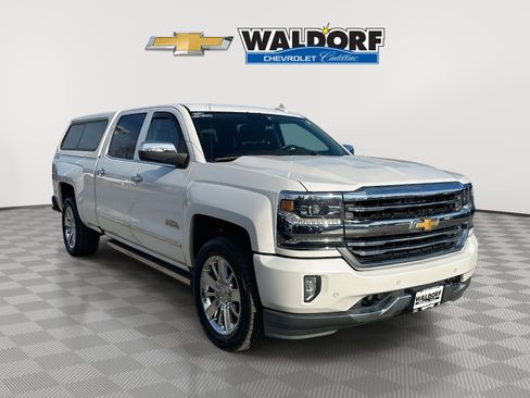 Used 2018 Chevrolet Silverado 1500 High Country image 1