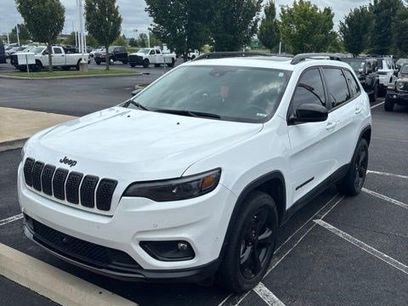 Used 2023 Jeep Cherokee Altitude Lux w/ Lux Elite Package