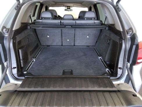 Used 2015 BMW X5 xDrive50i image 10