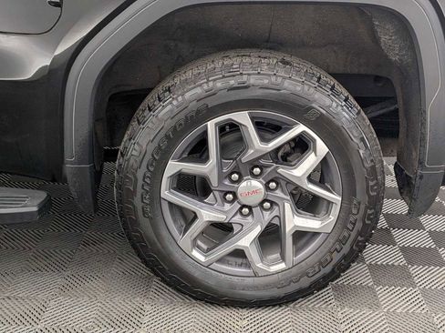 Used 2022 GMC Sierra 1500 SLT w/ SLT Premium Plus Package image 16