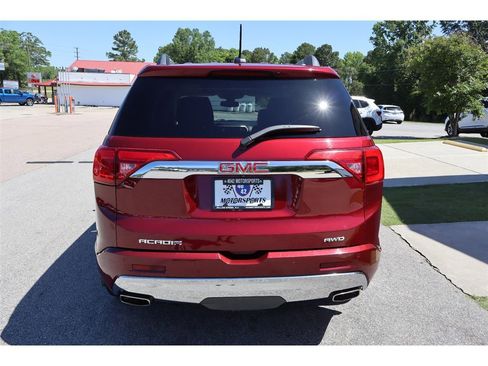 Used 2018 GMC Acadia Denali w/ LPO, Protection Package AWD/4WD image 4