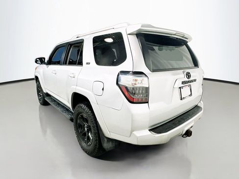 Used 2017 Toyota 4Runner SR5 Premium AWD/4WD image 6