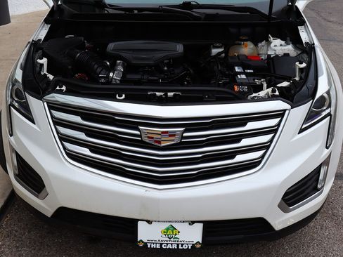 Used 2019 Cadillac XT5 FWD image 61