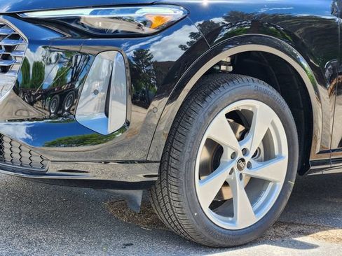 New 2026 Audi Q5 Premium Plus AWD/4WD image 7