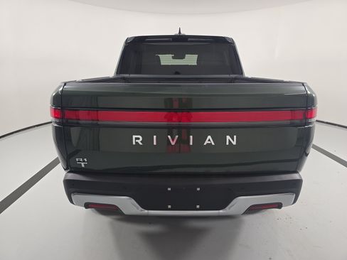 Used 2023 Rivian R1T Adventure AWD/4WD image 4