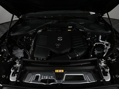 New 2026 Mercedes-Benz GLB 250 image 32