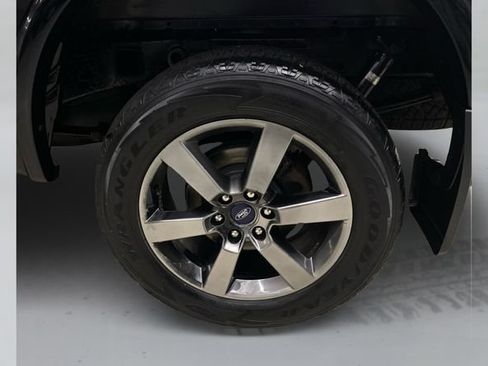 Used 2016 Ford F150 XLT w/ Equipment Group 301A Mid AWD/4WD image 18